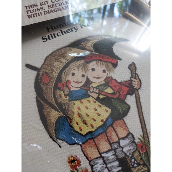 Vintage Hummel Stitchery Kit "Children After the Rain" Crewel Embroidery w Frame - Picture 10 of 10